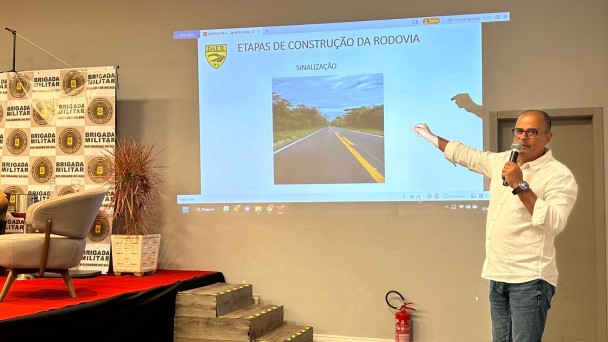 Diretor de Operação Rodoviária ministra painel em curso de fiscalização de transporte de carga