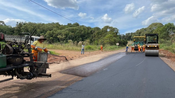 obras de recuperação na ERS-585